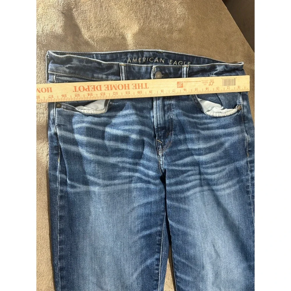 American Eagle AirFlex Straight Jeans Men's Size 33x32 Medium Wash Stretch Denim